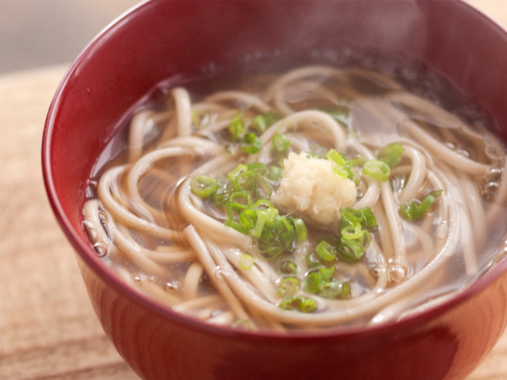 温かくて美味しそうなうどん