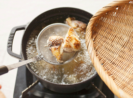鶏肉の湯引き